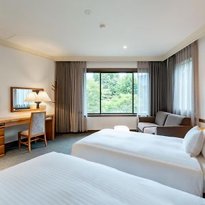Grand Twin Room